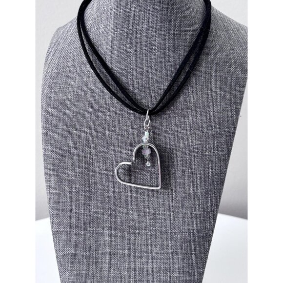 Up-cycled Silverware heart pendant necklace beaded bohemian flatware jewelry - Picture 3 of 6